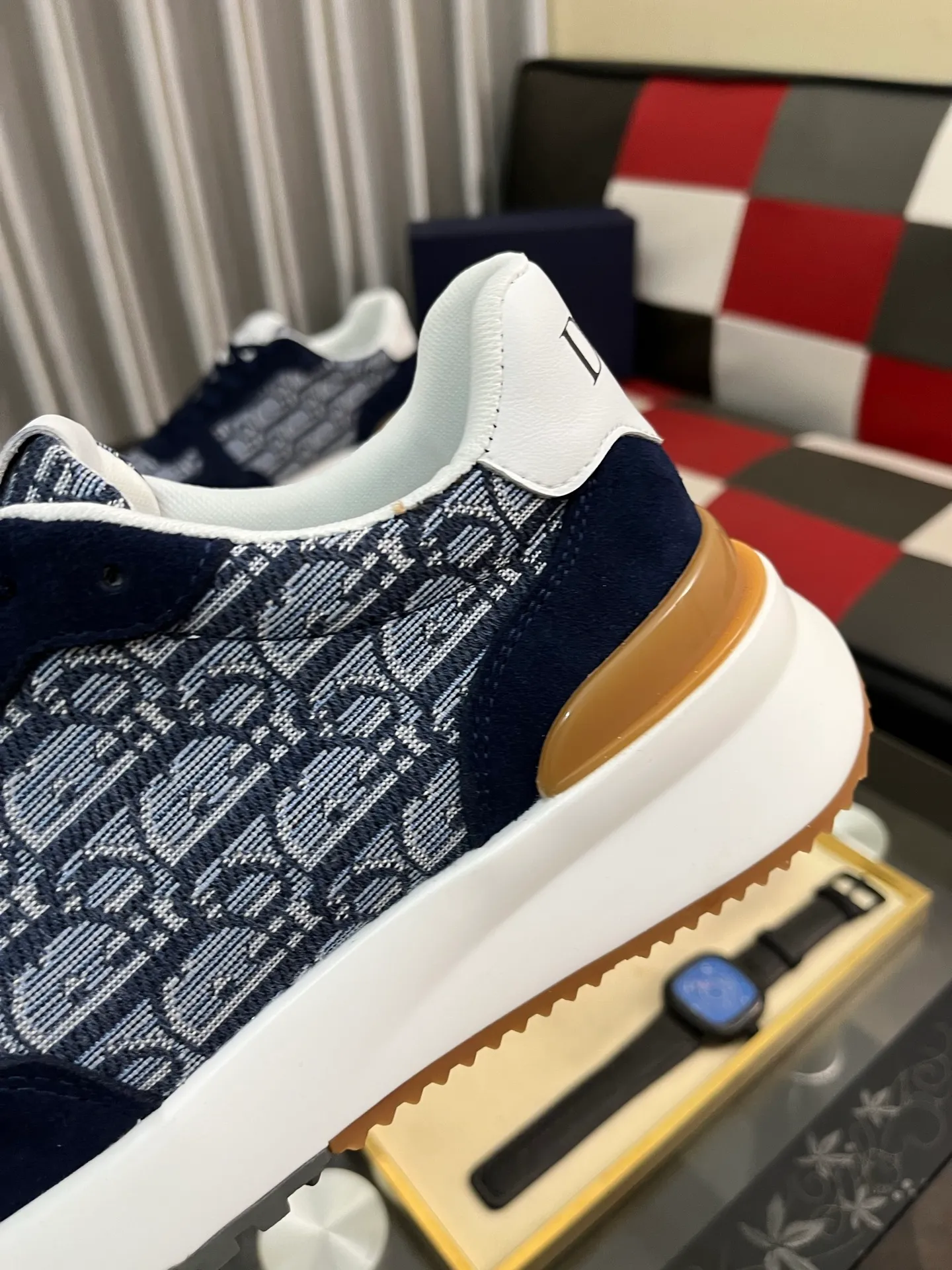 Men's shoes 💰438⌚️⌚️ [Dior] new casual shoes. Exclusive mold-making custom style, the fabric is imported from Italy, and the leather is breathable inside. Exclusively molded and customized outsole is wear-resistant. Counter-level version, perfect matching, on-shoe effect, and exquisite workmanship. Code number: 38-444️⃣Colors available
